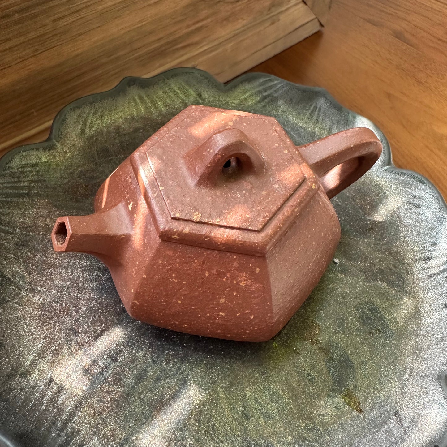 Fully Handcrafted-Hexagonal Teapot (六方壶)