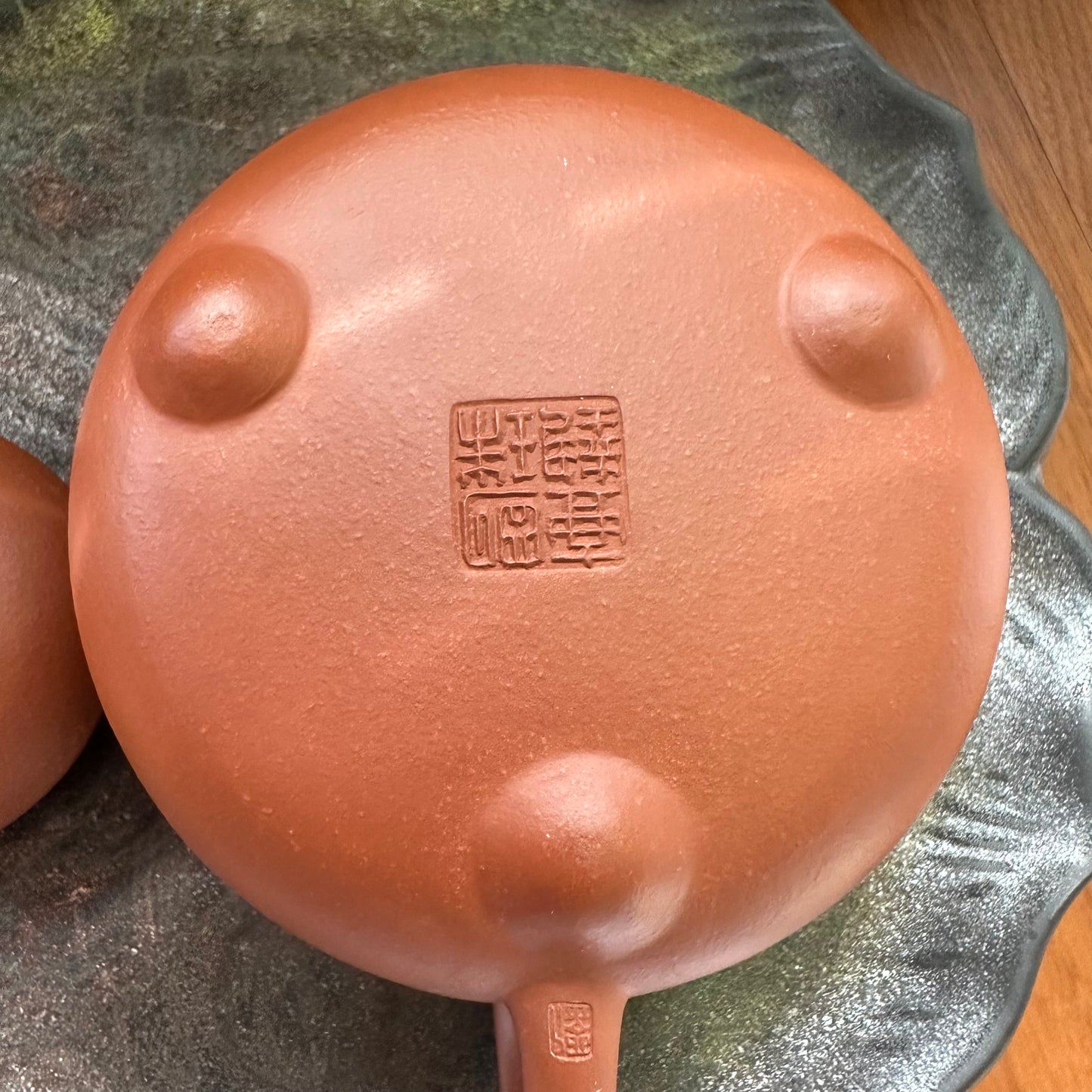Fully Handcrafted-Official’s Hat Teapot (官帽壶)