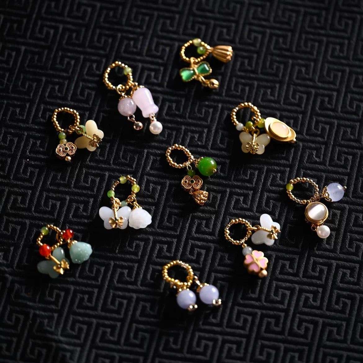 Natural Stone Lid Pull – "Xiao Tiliu"