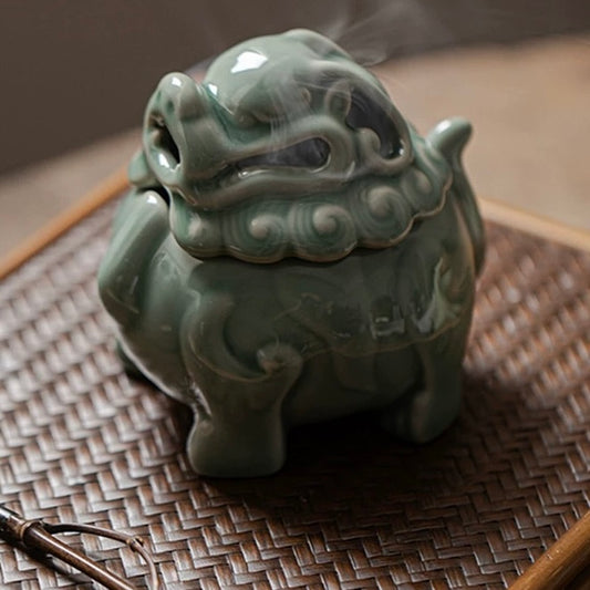 Celadon Incense Burner with Suanni Lid