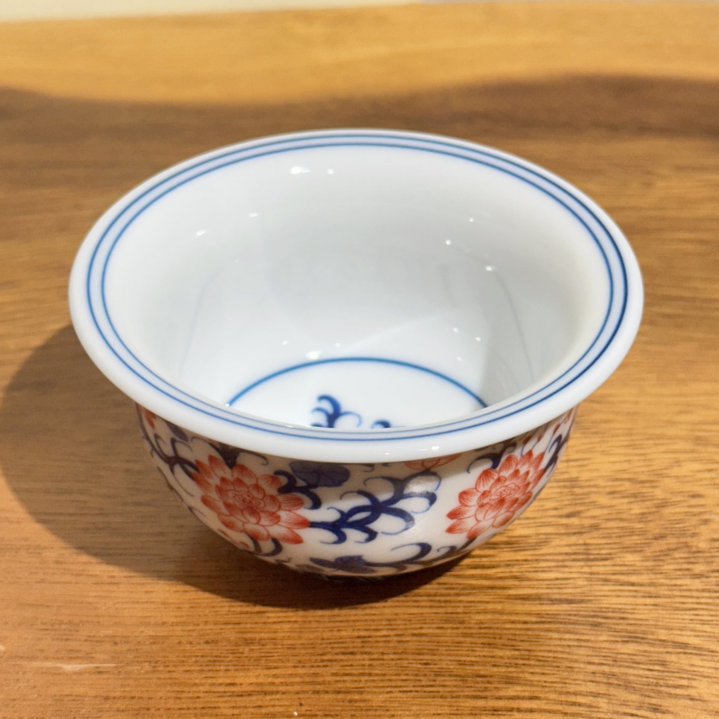 Blue-and-White with Underglaze Red Master Cup · Red Lotus & Vines · 150ml
