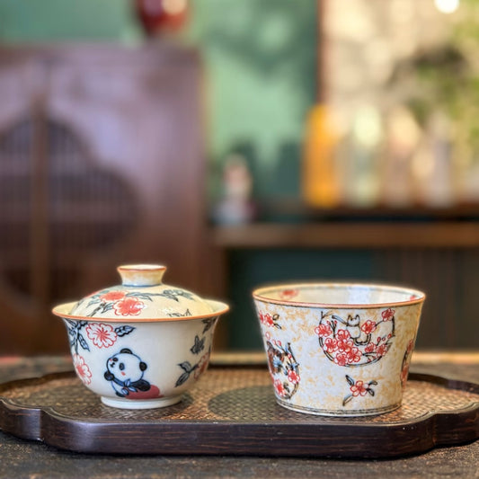 Jingdezhen Hand-Painted Master Series · Gaiwan & Host Cup Set