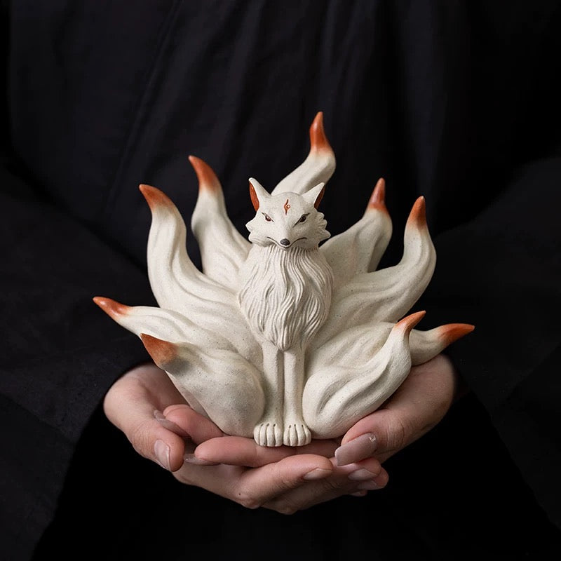 Adult nine-tailed fox Tea Pet (Have been blessed)