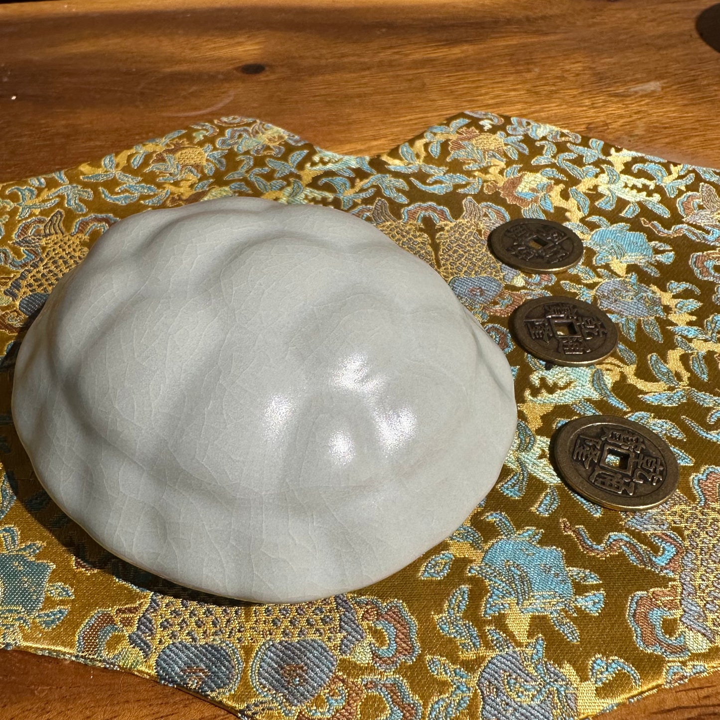 Ru Kiln Turtle Shell tea pet (Have been blessed)