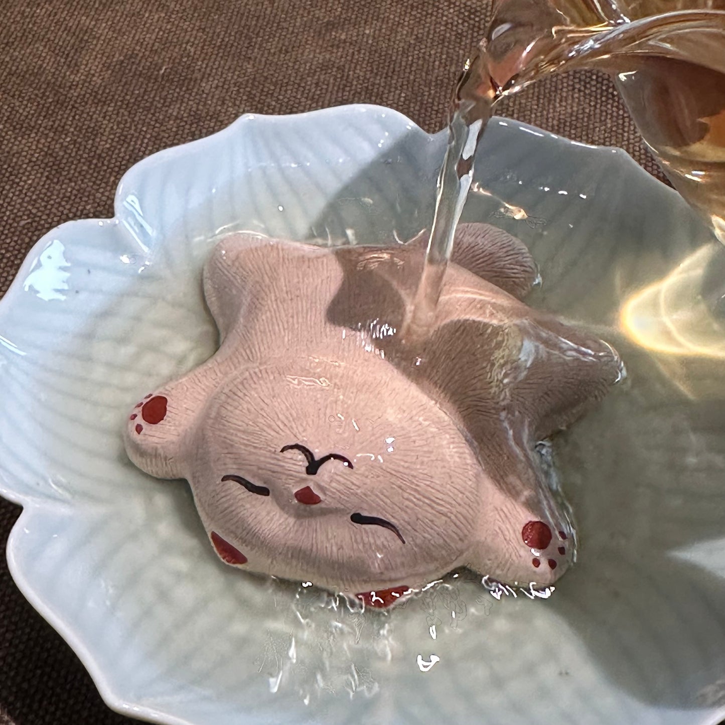 Lying-Flat Cat Tea Pet  (Have been blessed)