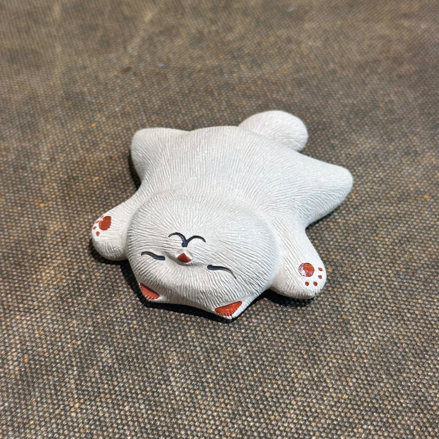 Lying-Flat Cat Tea Pet  (Have been blessed)
