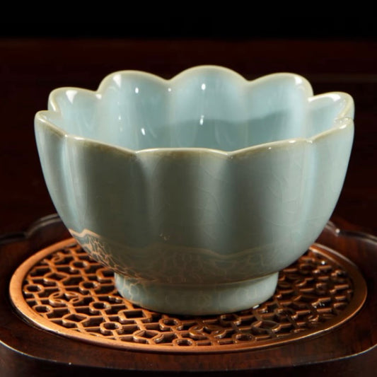 Lotus Shape · Fully Glazed Ru Ware Master Cup