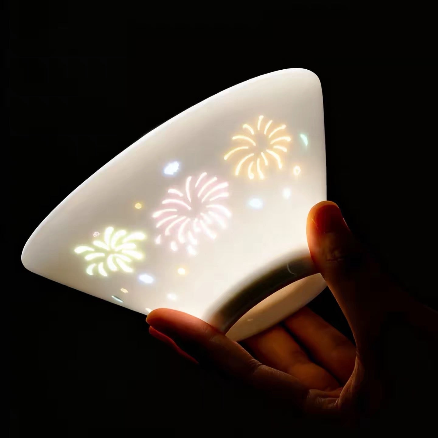 Five-Color Linglong Porcelain 五彩玲珑建水
