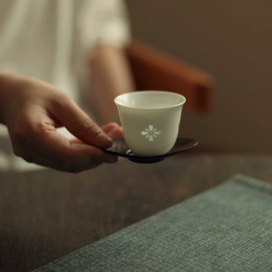 Linglong Floral Deity Tea Cup玲珑花神杯